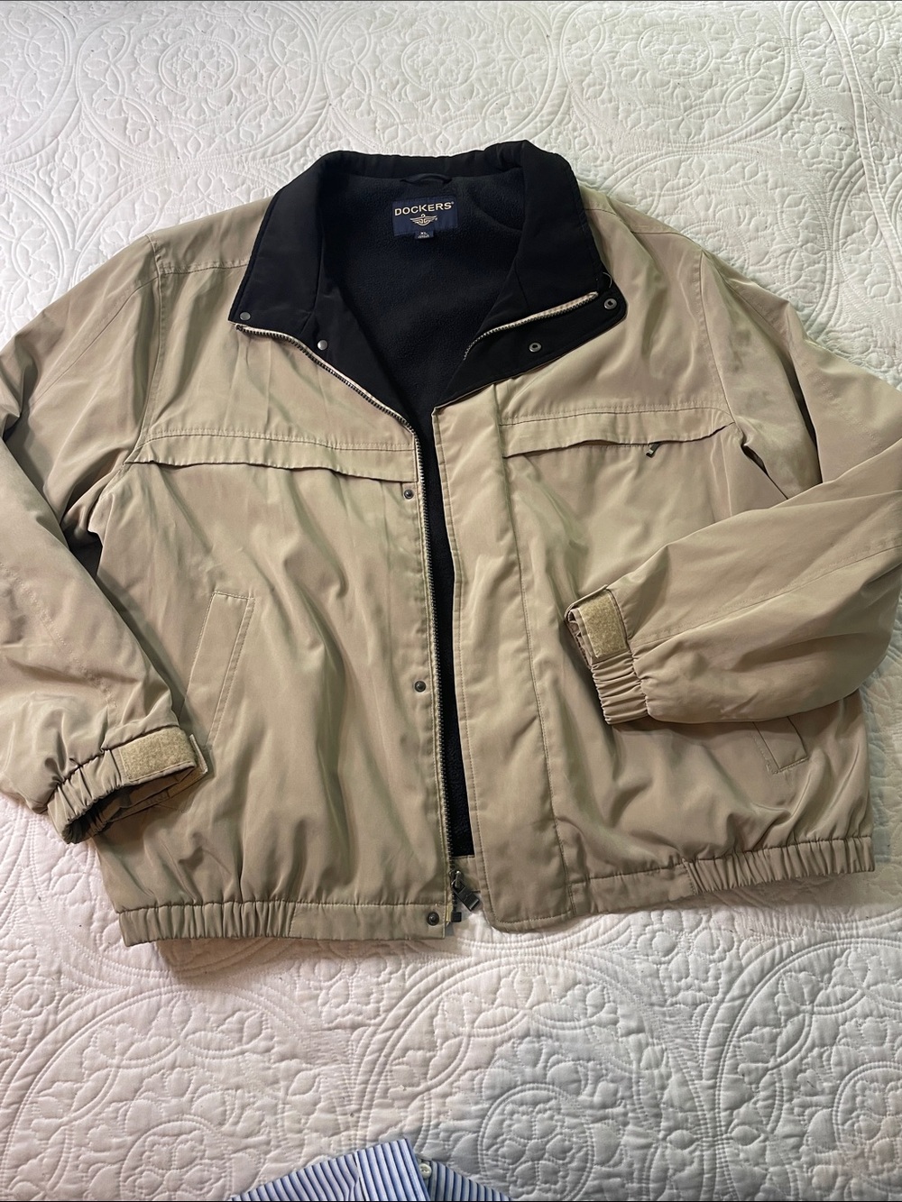Dockers Tan Windbreaker Jacket with Black Collar
